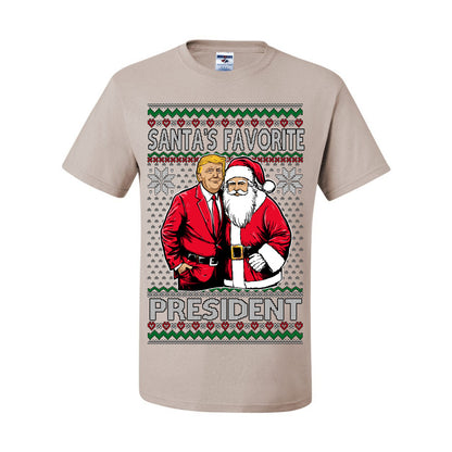 Santa's Favorite President Red Suit Trump, 47th USA President of the United States, Gift for Republicans Conservatives Ugly Christmas Sweater Ugly Christmas Men's T-Shirt