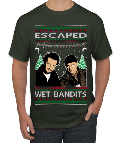 Escaped Bandits Classic Home Holiday Movie, Christmas Gifts, Funny Xmas Gift Idea, Ugly Christmas Sweater Men's T-Shirt