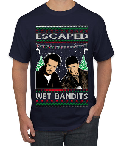 Escaped Bandits Classic Home Holiday Movie, Christmas Gifts, Funny Xmas Gift Idea, Ugly Christmas Sweater Men's T-Shirt