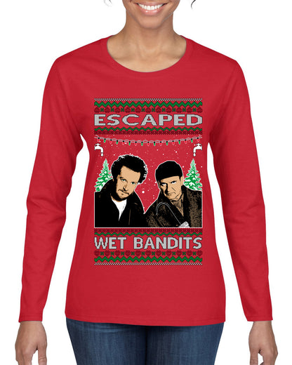 Escaped Bandits Classic Home Holiday Movie, Christmas Gifts, Funny Xmas Gift Idea, Ugly Christmas Sweater Womens Graphic Long Sleeve T-Shirt